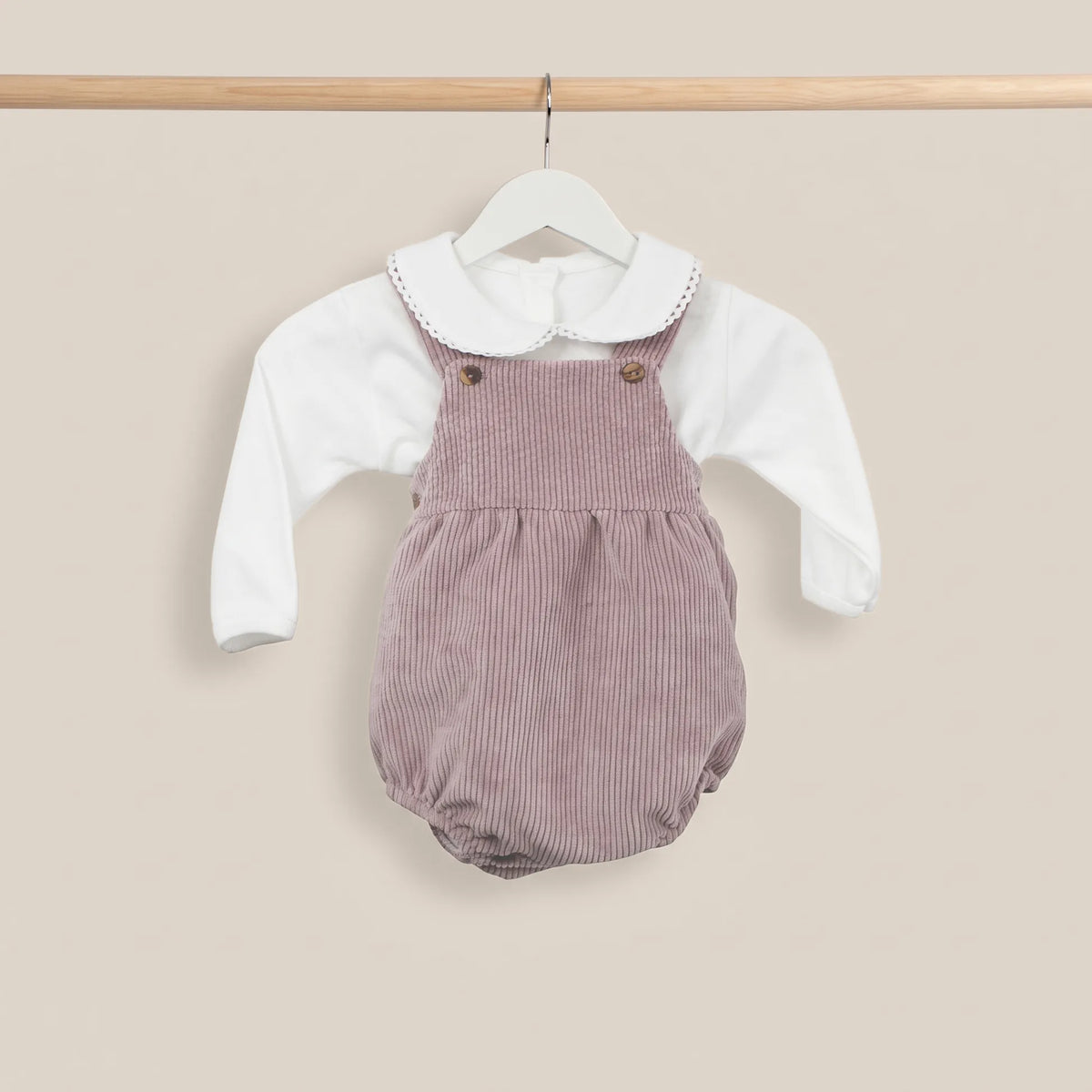 Conjunto de menina de fofo em bombazina e camisola com gola Peter Pan rosa