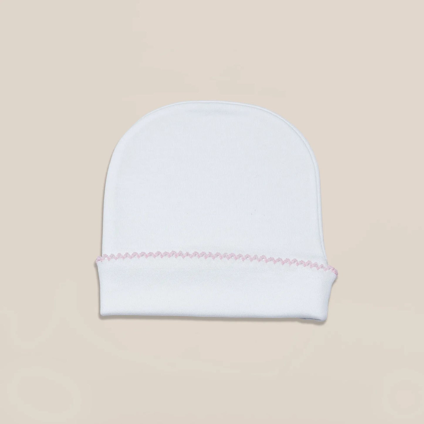 Gorro blanco con puntilla de color en el doblez rosa